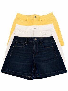 💋 LOT - THREE (3) Pair White House Black Market 5" Shorts, Size 2